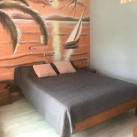 Hotel Baza Otdyha Primor'E Primorskoye Esterno foto